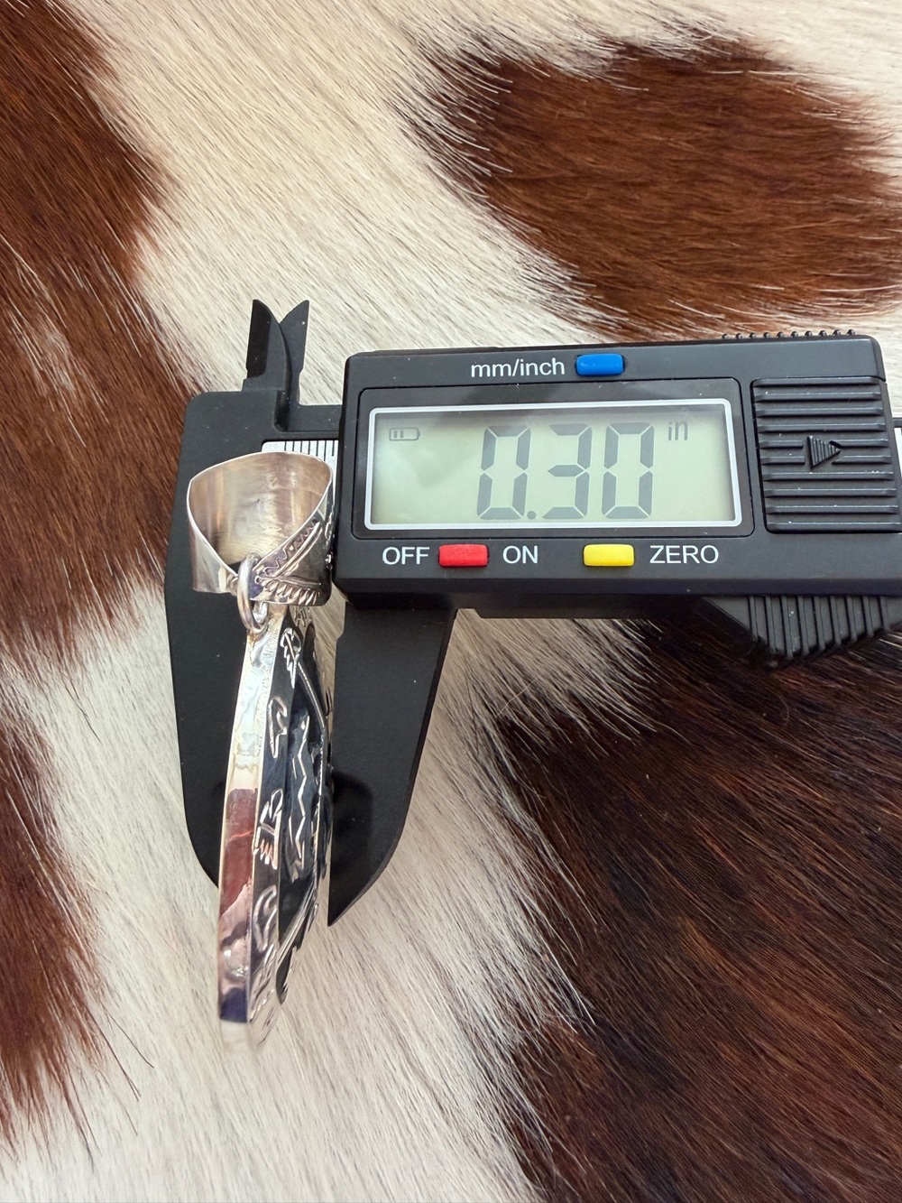 ❤️ Signed Navajo Alonzo Mariano Bear Claw Story Teller Pendant Sterling 2.69”L - Picture 15 of 16